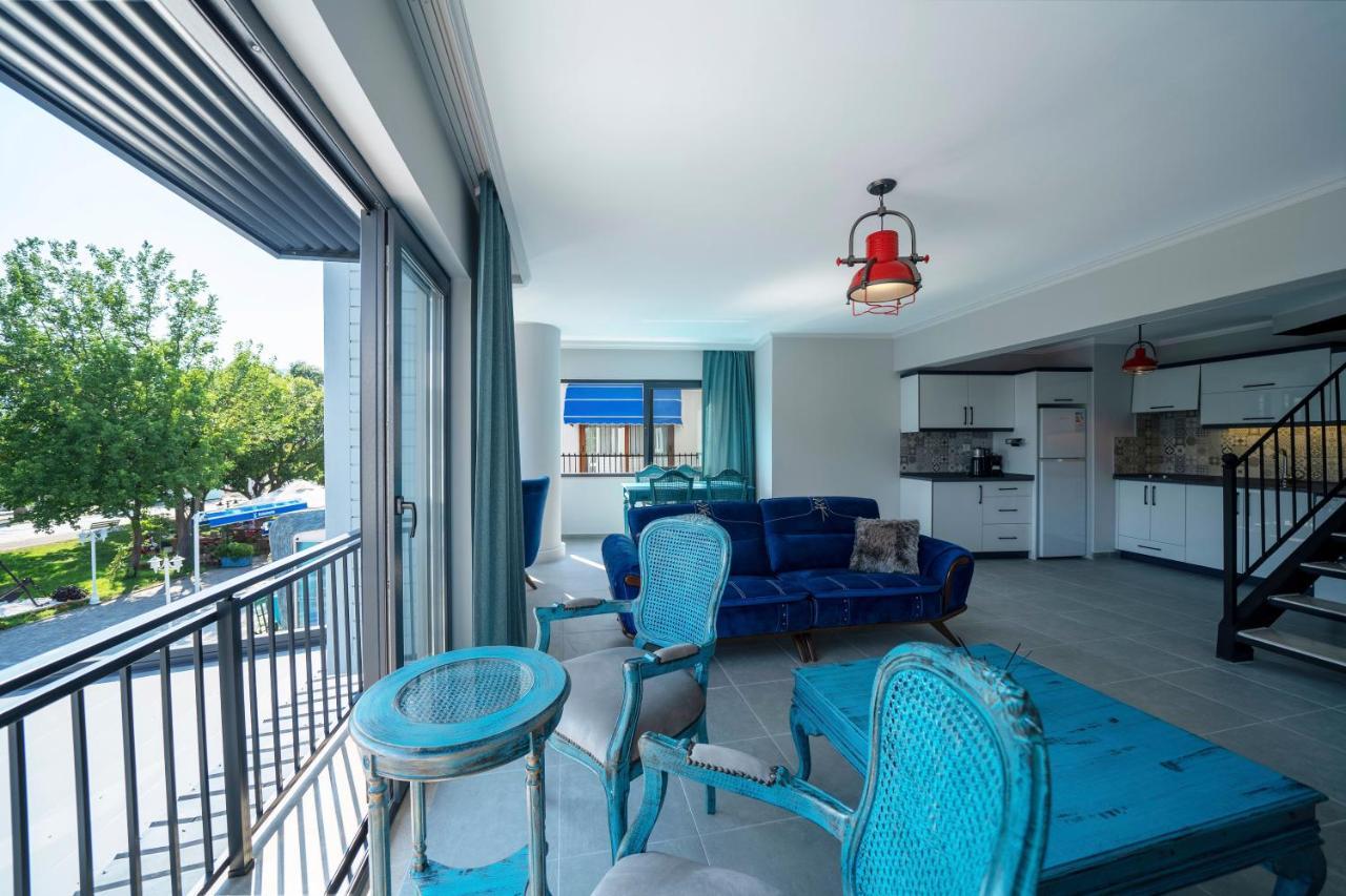 Only Blue Rhapsody Aparthotel Гьочек Екстериор снимка