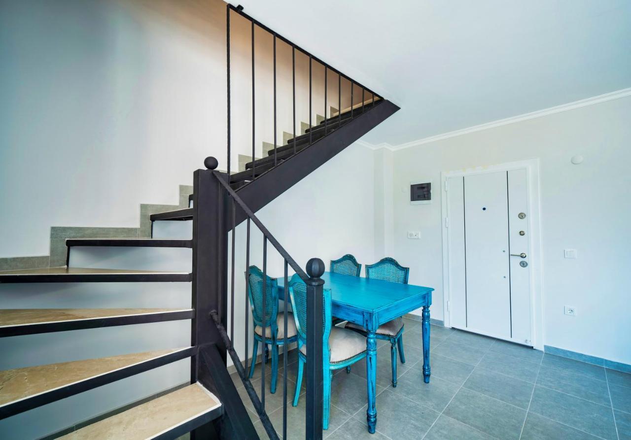 Only Blue Rhapsody Aparthotel Гьочек Екстериор снимка