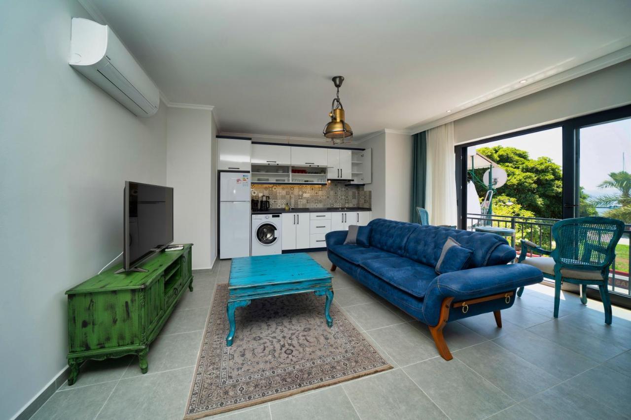 Only Blue Rhapsody Aparthotel Гьочек Екстериор снимка